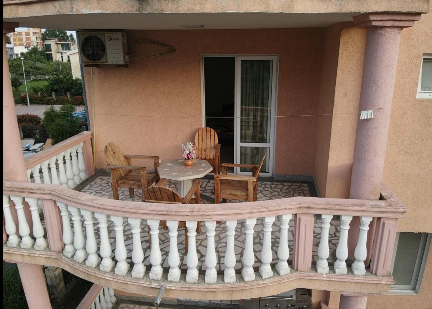 Kurt Apartaments Ulcinj Exterior foto